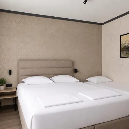 комплекс шампион Hotel